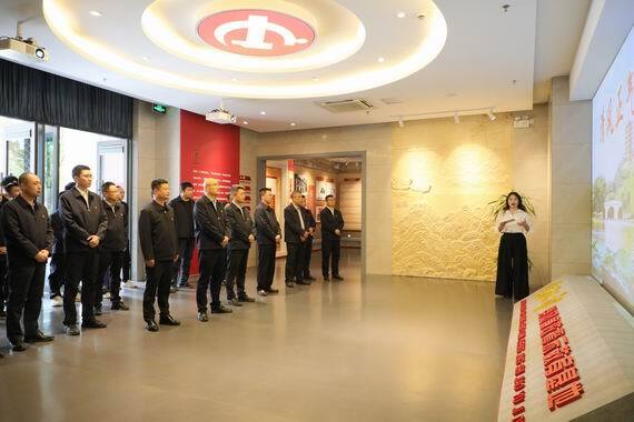 調(diào)整大小 2.jpg