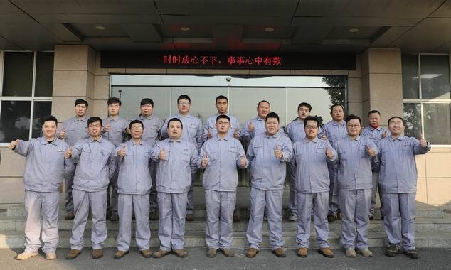 調(diào)整大小 電焊二班.jpg